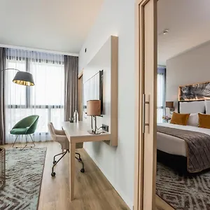 **** Hotell Leonardo Royal Fira Spanien