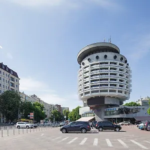 https://salute.hotels-of-kiev.com